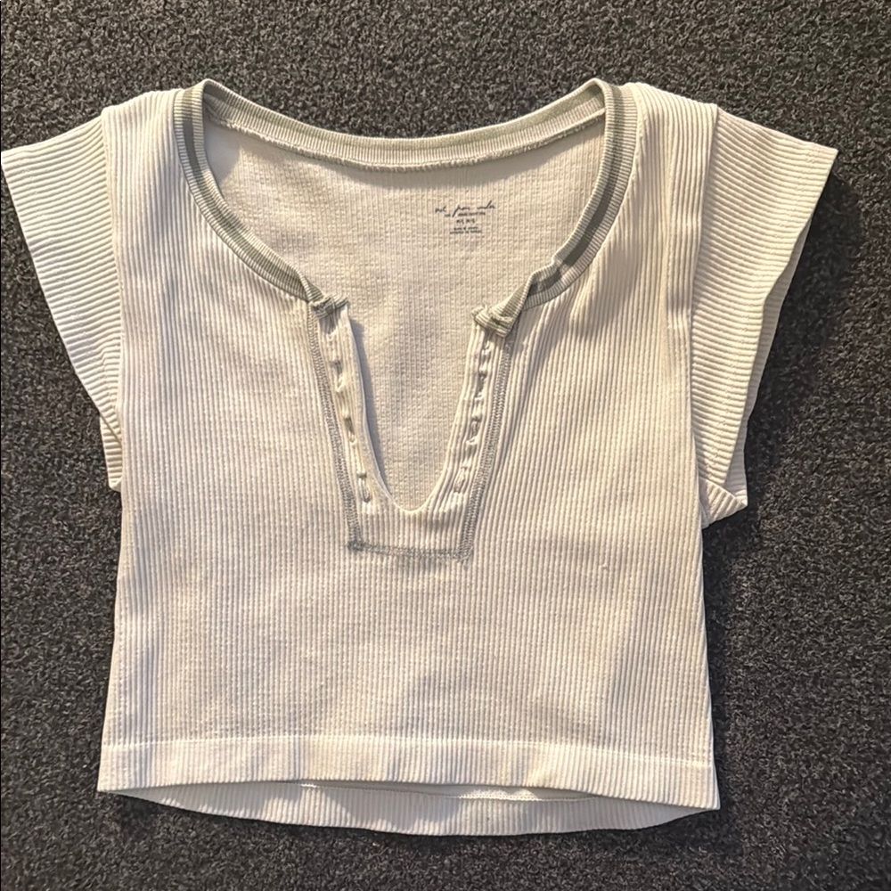 Urban Outfitters Light Gray Ribbed Crop Top